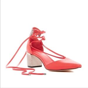 Calvin Klein Nadira Pump